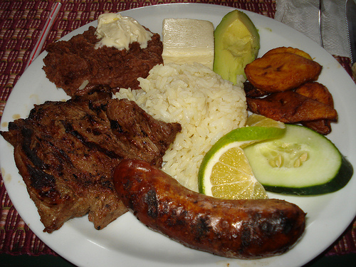 Plato Tipico